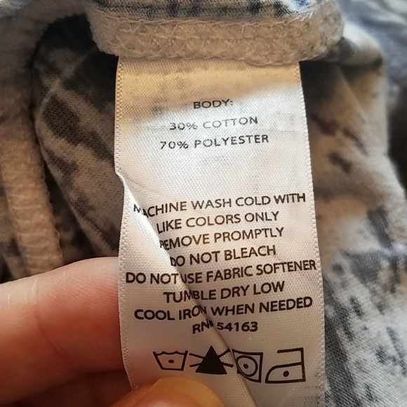 Calvin Klein Gray Fitted Paisley Cap Sleeve Tee L - Picture 3 of 3